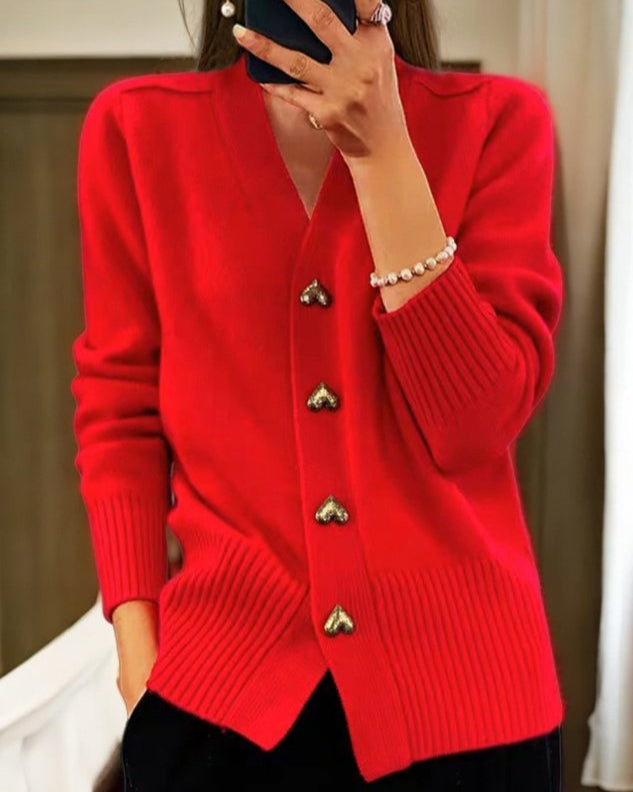 Adele | Cardigan elegante con botones en forma de corazón